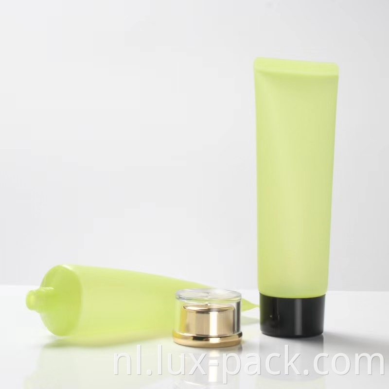 Hot Sale cosmetische zonnebrandcrème Mat gemarkeerde groene plastic buiscrème verpakking met schroefdeksel acryldeksel